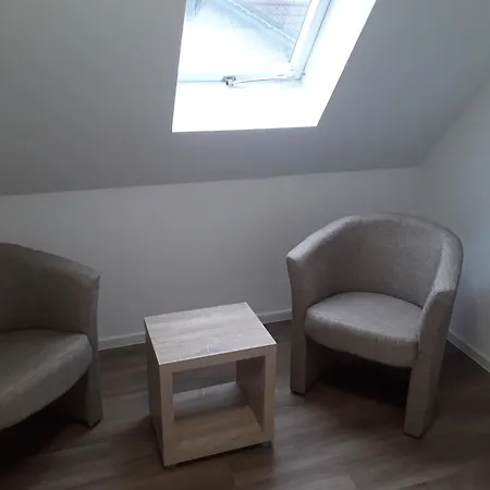 Appartamento 85 , Rhoen , Ortsmitte , Frisch Saniert , Gaestehaus Mierdel
