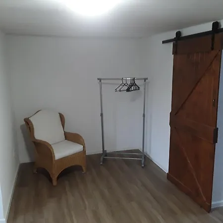 85 , Rhön , Ortsmitte , Frisch Saniert , Mierdel *